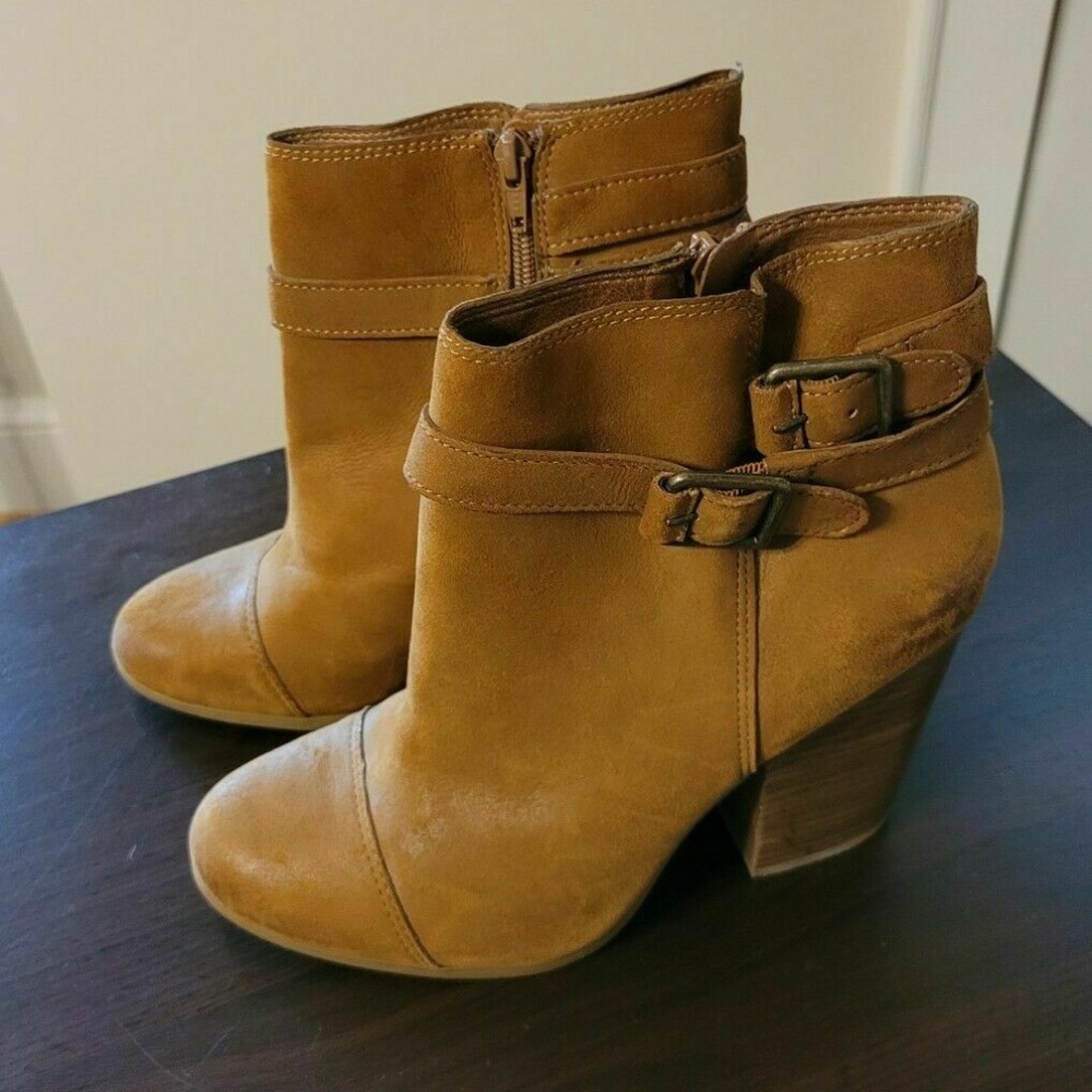 NWOT Lucky Brand Laureen Tan Stacked Heel Boots Booties Sz 10